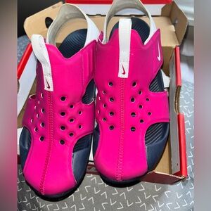 Nike Sunray Protect 2- Size 3Y (Kids)
